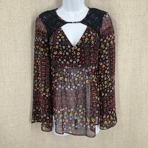 BCBGeneration Blouse Womens 2 Black Floral Lace Boho Keyhole Cottagecore *